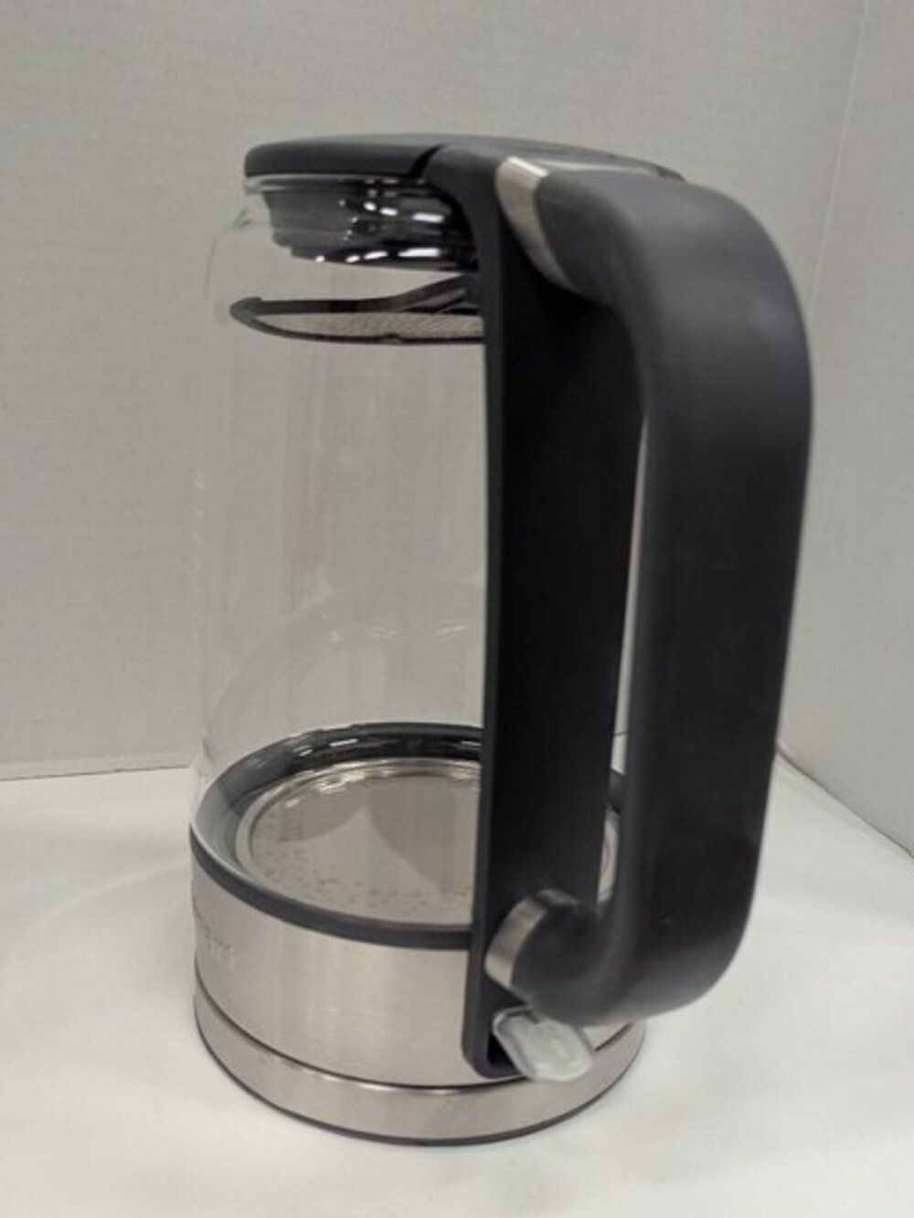 Cuisinart GK-17 ViewPro Cordless Electric Kettle | 1.7L, 1500W, Glass & Steel - Picture 3 of 4
